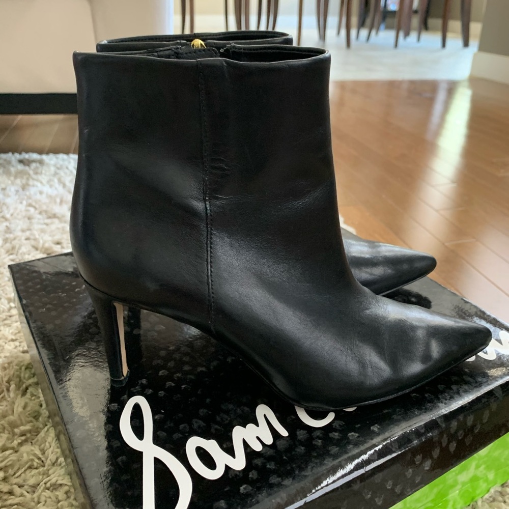 Sam Edelman booties 🖤🖤 - Picture 6 of 10